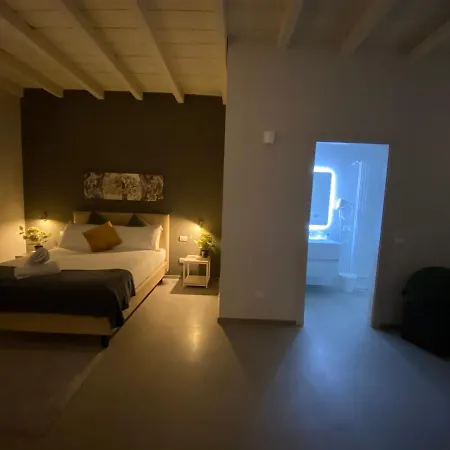 Maison d'hôtes Lo Stallone -malpensa Milan Airport Buscate